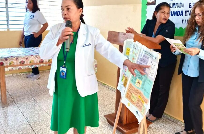 Charla sobre la prevención del dengue.